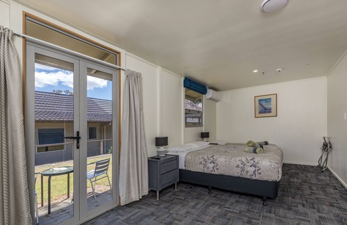 Haruru Hotel | Riverside Lodge Paihia