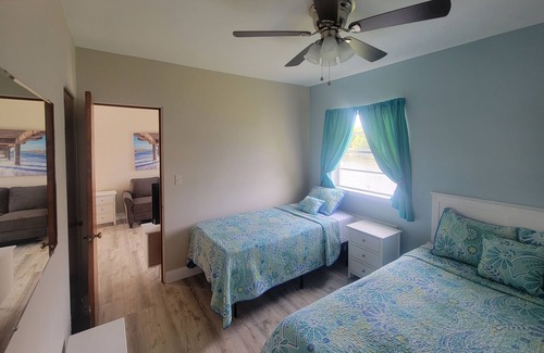 Manistee Hotel | Riverside Motel and Marina Manistee