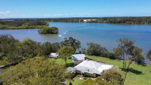 Micalo Island House | Riverside Ranch - oceanstays