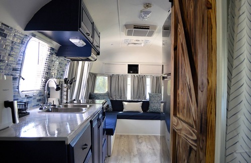 Bastrop House | Riverside Retreat in Restored Airstream