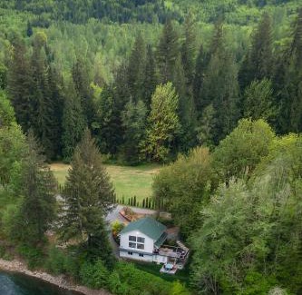 Concrete House | Riverside Retreat on Skagit River