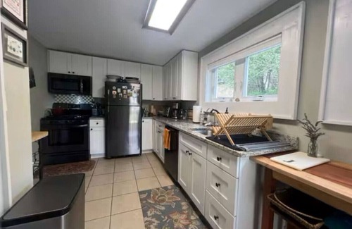 Thomas Apartment | Riverview on Spruce - A gem in the heart of Thomas, WV