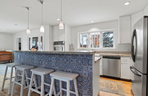 Wilson House | RMR: Second Street Chalet in Wilson,WY