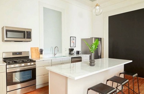 Faubourg Marigny House | Roami at The Mandeville | Two Bedroom