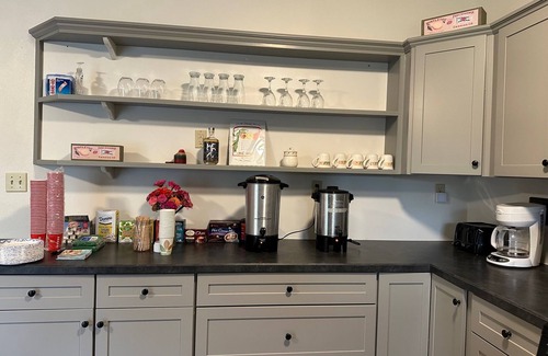 Scottsburg House | Robin's Nest: Newly renovated home located on 60 acres of fields & forest.