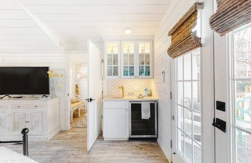 Midtown Ocean City Cottage | Robins Nest On 86th Street - Ocean City, MDn