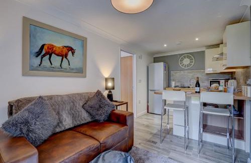 Irstead House | Robins Rest by Winterton Cottages