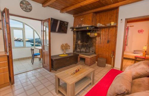 Zarace Apartment | Robinson Elizabeta