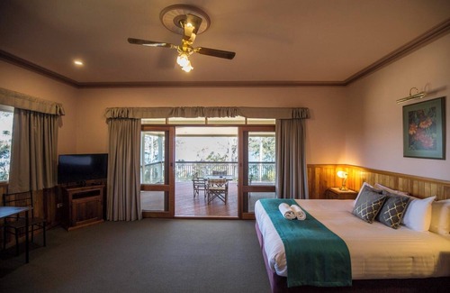 Merimbula House | Robyns Nest Boutique Resort