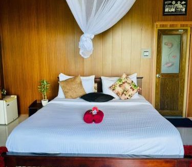 Ella Bed & Breakfast | Rock View Cottage