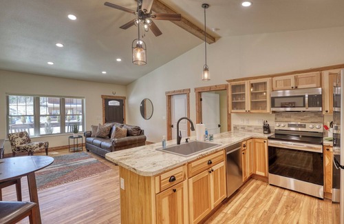 Rockerville Condo | Rockerville Gold Town Lodging #10-Stay in a Wild West Gold Town-15 Minutes from Mt. Rushmore