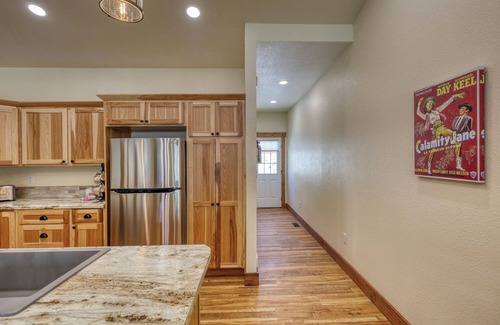 Rockerville Condo | Rockerville Gold Town Lodging #10-Stay in a Wild West Gold Town-15 Minutes from Mt. Rushmore