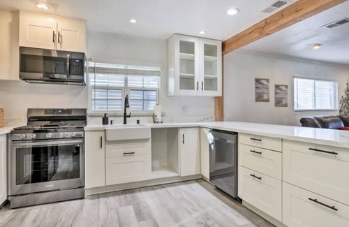 Rocklin House | Rocklin Home with Spacious RV Parking