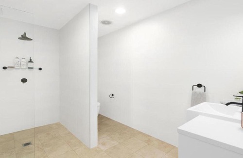 Terrigal House | Rockpool 101 - In the heart of Terrigal