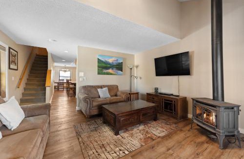 Breckenridge Heights Villa | Rockridge 41 by Summit County Mountain Retreats