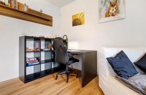 Muden Apartment | Rode