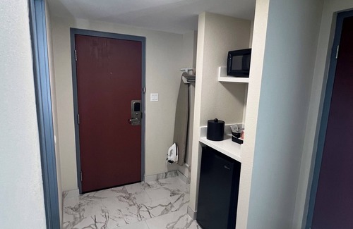 Little Falls Hotel | Rodeway Inn Little Falls