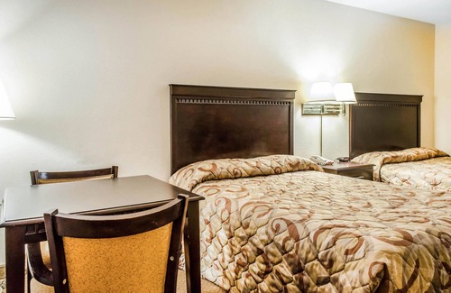 Shippensburg Hotel | Rodeway Inn Shippensburg