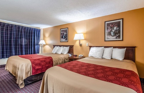 Miamisburg Hotel | Rodeway Inn