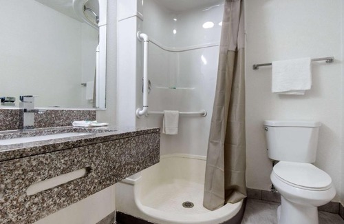 Winston - Salem Hotel | Rodeway Inn Winston Salem Route 52