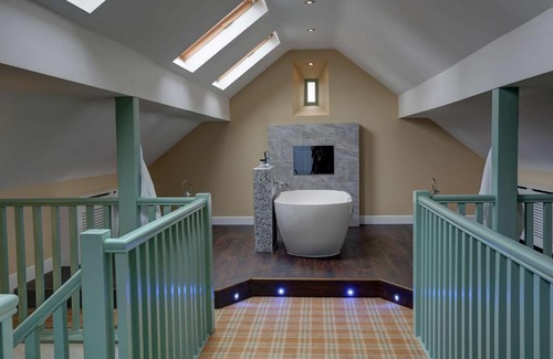 Badsworth Hotel | Rogerthorpe Manor Hotel