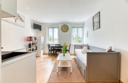 Sotteville-les-Rouen Apartment | Rollin appartement 3 personnes avec Netflix au calme !