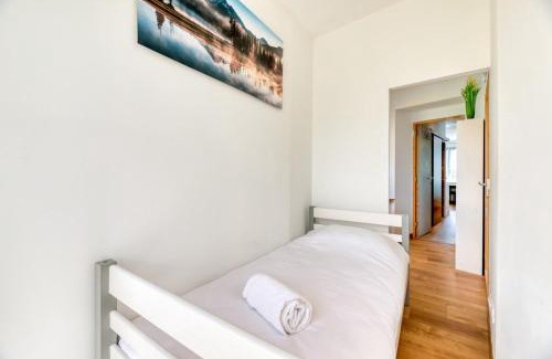 Sotteville-les-Rouen Apartment | Rollin appartement 3 personnes avec Netflix au calme !