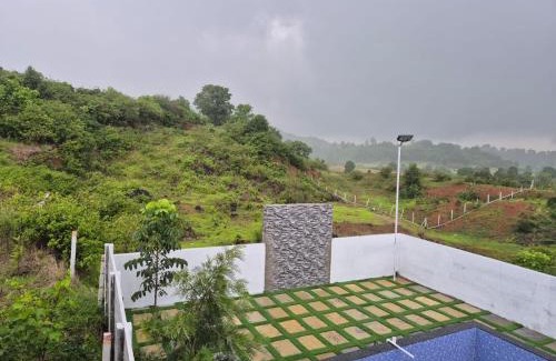 Trimbak Villa | Rolling Hills