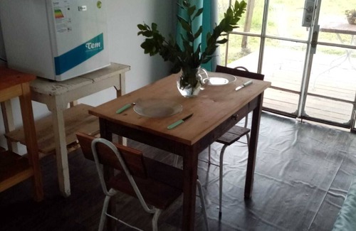 Rio Negro Cottage | Romántica Cabaña en Entorno Natural Único a 2 Km del Río Negro y 5 K de Mercedes