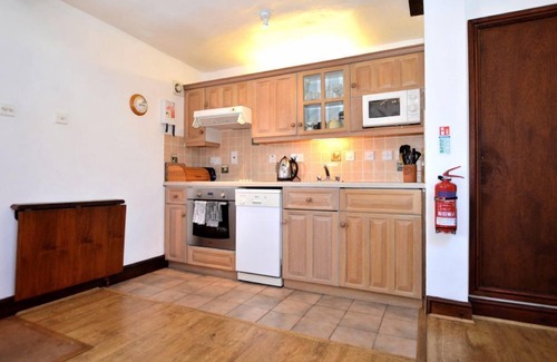 Tiverton Cottage | Romantic 1 bedroom cottage in beautiful Devon countryside, indoor pool, sauna