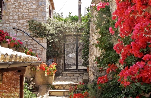Lefktron Cottage | Romantic 350 Year Old Casa Sophia