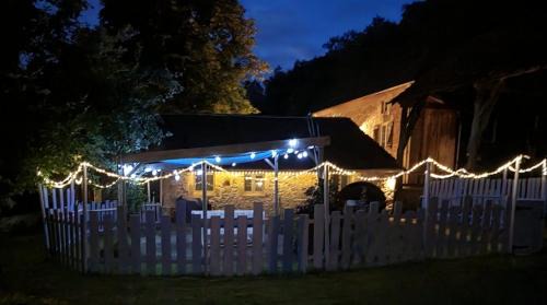 Larzac House | Romantic Bijou Gite with shared pool