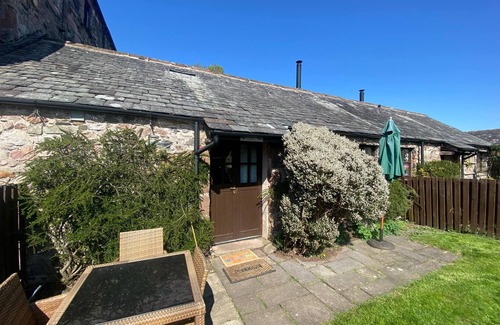 Santon Bridge House | Romantic lake district hideaway for 2 plus 4 dogs