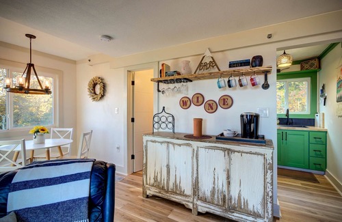 Sugar Mountain Condo | Romantic Loft with Spectacular Long Range Mountain Views!