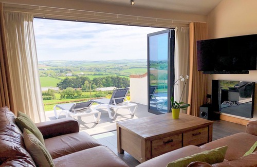 Marhamchurch Apartment | Romantic self catering apartment near Bude, Cornwall