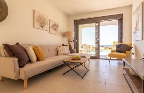Sarlata Villa | Romantic Villa Helidoni