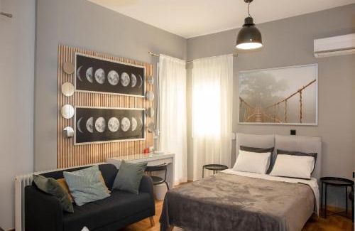 Kolonaki Apartment | Rooftop studio with private terrace at Lycabettus Hill