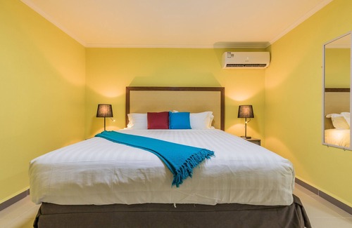 Opal Hotel | Rooi Santo Apartments