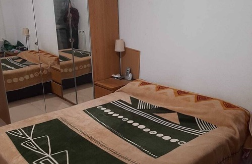 Zaragoza Bed & Breakfast | Room 12m.Location>Price: Cities and gastronomy, Theme park.tramway.