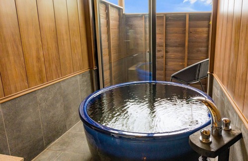 Yufuin Onsen Cabin | Room dome tent with hot spring 1 night and 2 /Yufu Ōita