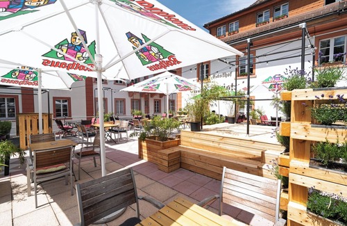 St. Blasien Apartment | Room 'Double Room 2' with Shared Garden and Wi-Fi