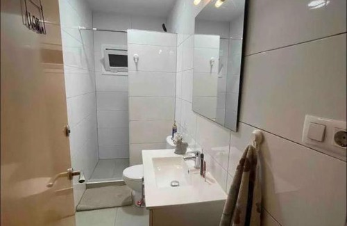 El Prat de Llobregat Apartment | Room for 4 next to BCN airport