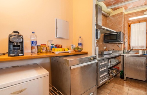 Conques Apartment | Room 'Habitació Doble De Uso Individual' with Mountain View, Wi-Fi and Air Conditioning