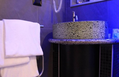 Pescara House | Room in B&B - Bella Pescara B&b - Abruzzo, Italy