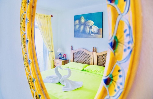 Playa del Carmen House | Room in B&B - Superior Budget Room With Swimming Pool Air Conditioning and Parking