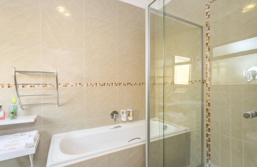 Ballito House | Room in Guest Room - Ezulwini Guest House - Relaxing Queen Room With Balcony in Balito, South Afirca