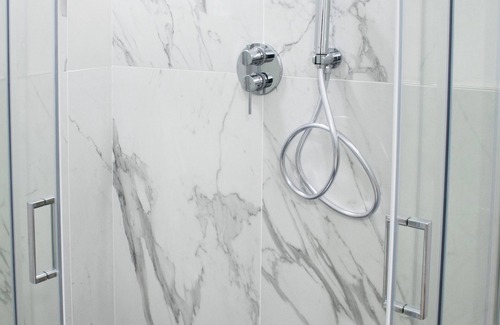 Morrona House | Room Rent Morrona