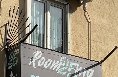 Cercola House | Room25sqm Luxury Holiday Home