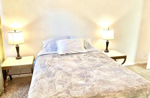 Port Orange Apartment | Rooms by Month Daytona