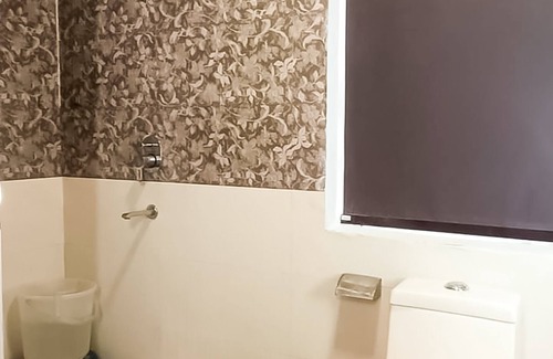 Malviya Nagar Hotel | Roomshala 028 Blu Lagoon